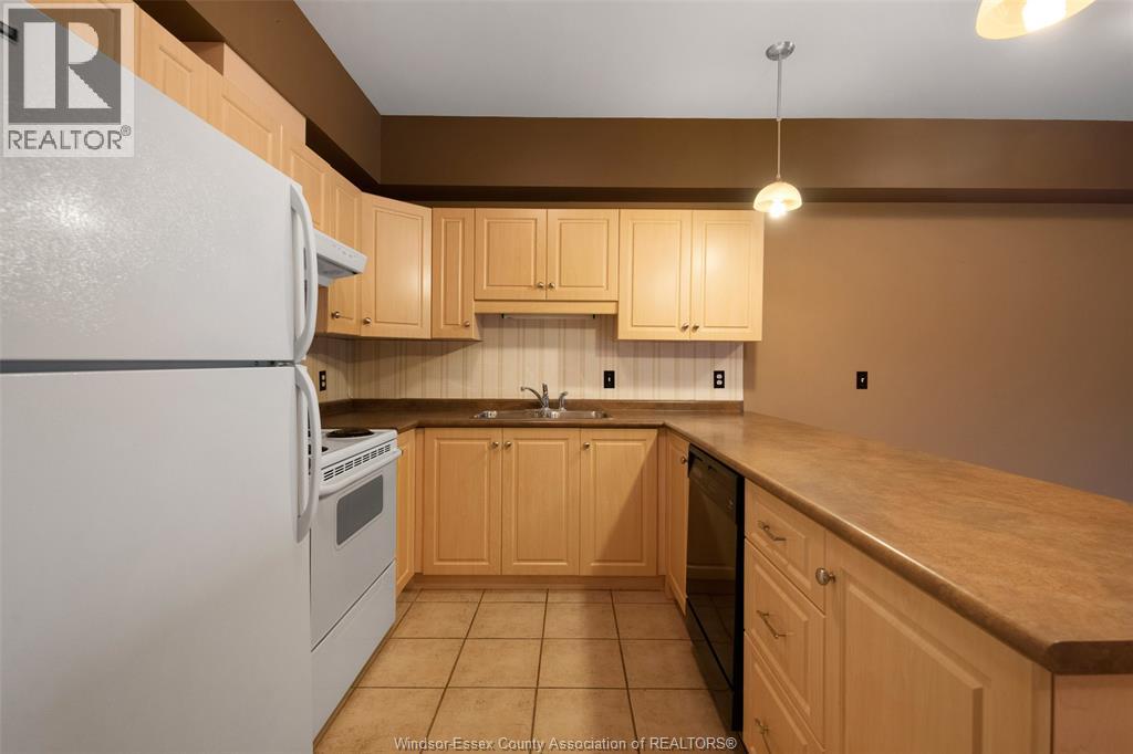 5995 Ellis Unit# 219, Lasalle, Ontario  N9H 2P1 - Photo 6 - 26026158