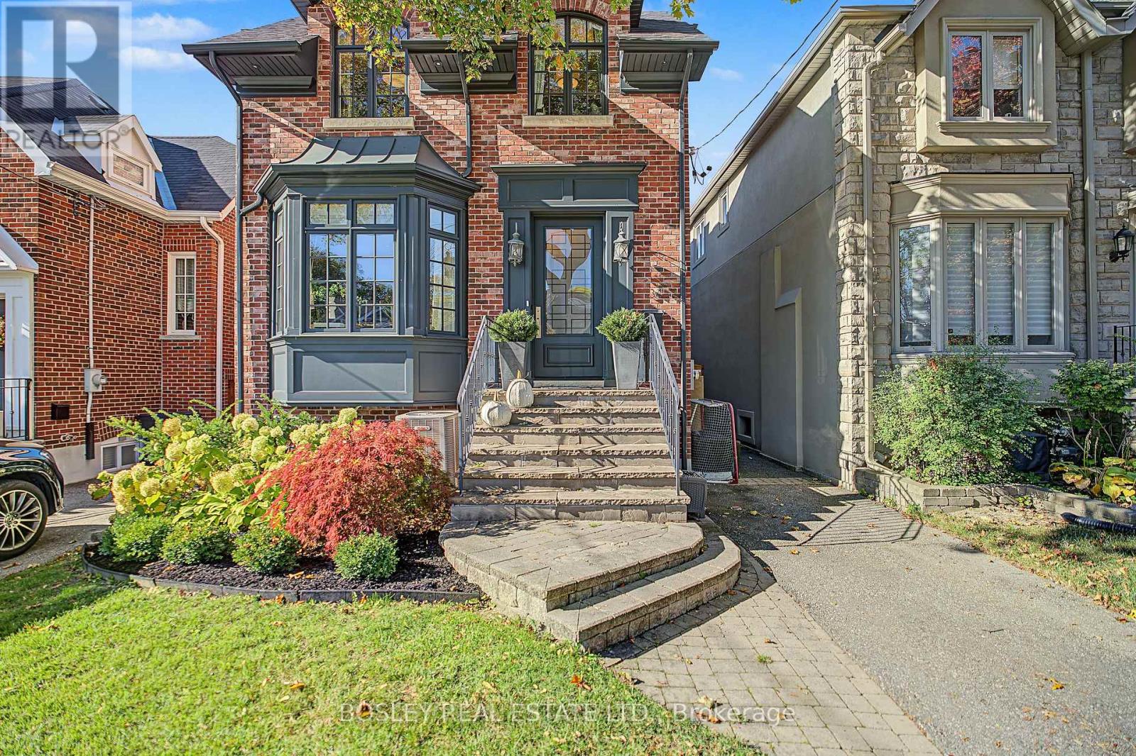 34 GLENBRAE AVENUE, Toronto, Ontario
