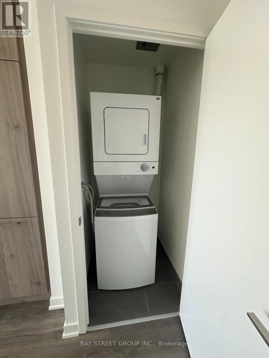 616 - 1381 Lakeshore Road E, Mississauga, Ontario  L5E 1G6 - Photo 16 - W14115672
