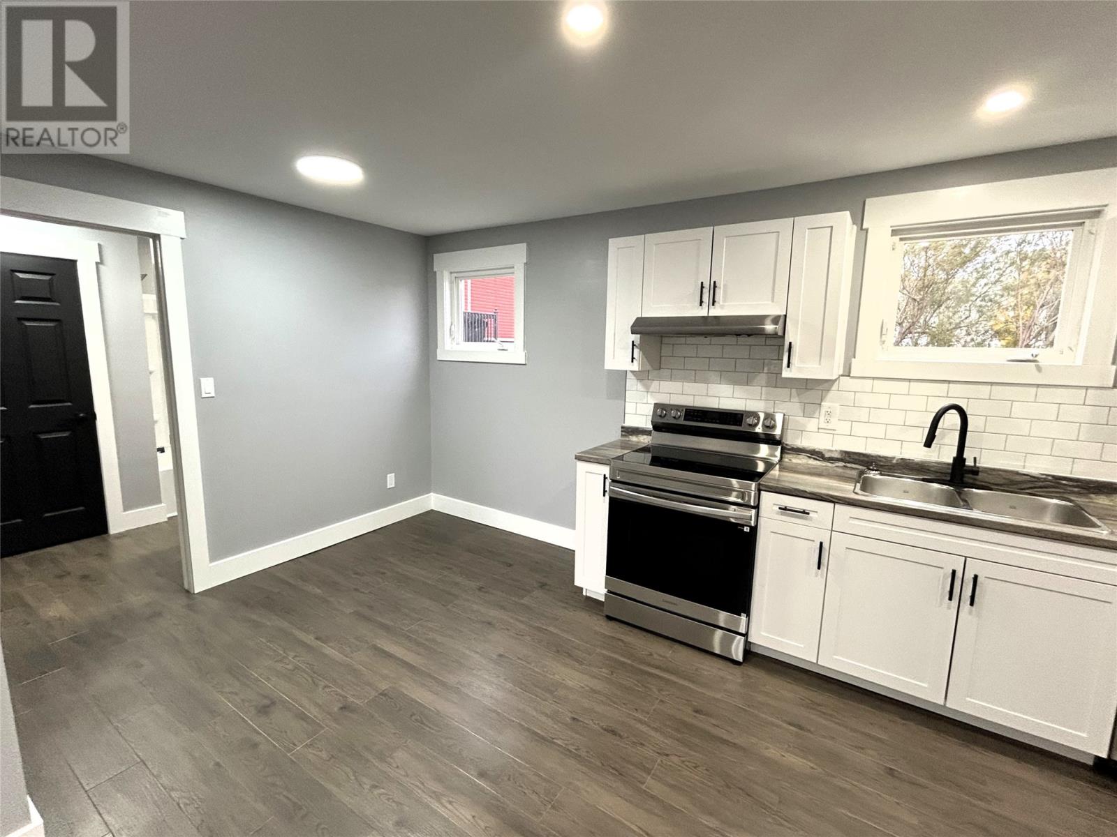 8 Park Avenue, Stephenville — photo 19