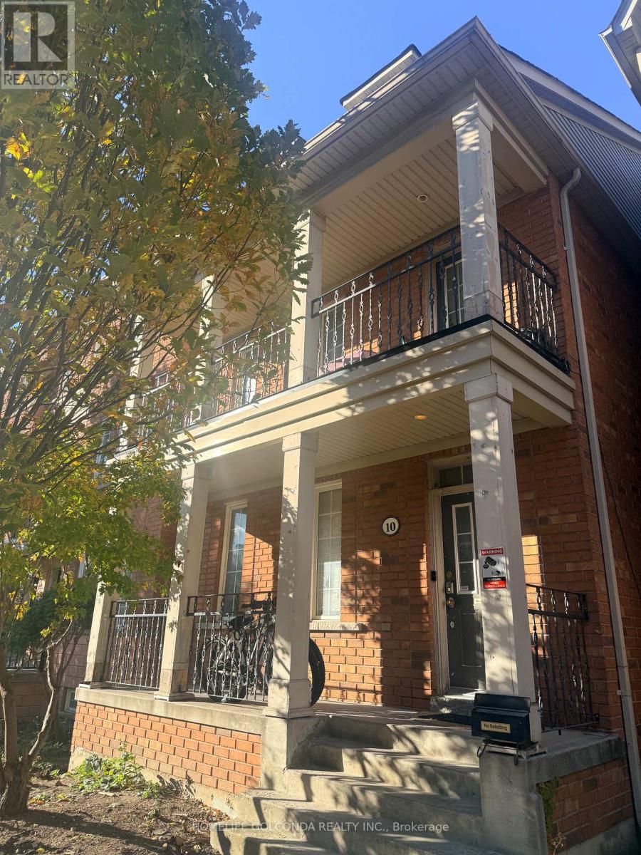 10 Aldwinckle Heights, Toronto, Ontario  M3J 3S6 - Photo 2 - W13870080