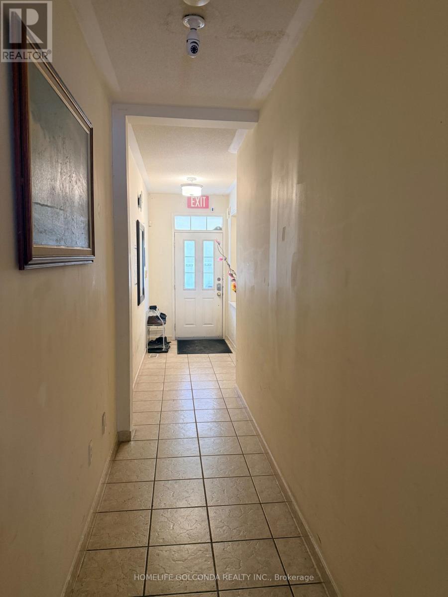 10 Aldwinckle Heights, Toronto, Ontario  M3J 3S6 - Photo 29 - W13870080