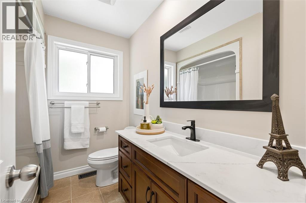 18 Evelyn Crescent, Kitchener, Ontario  N2A 1G9 - Photo 15 - 40872960