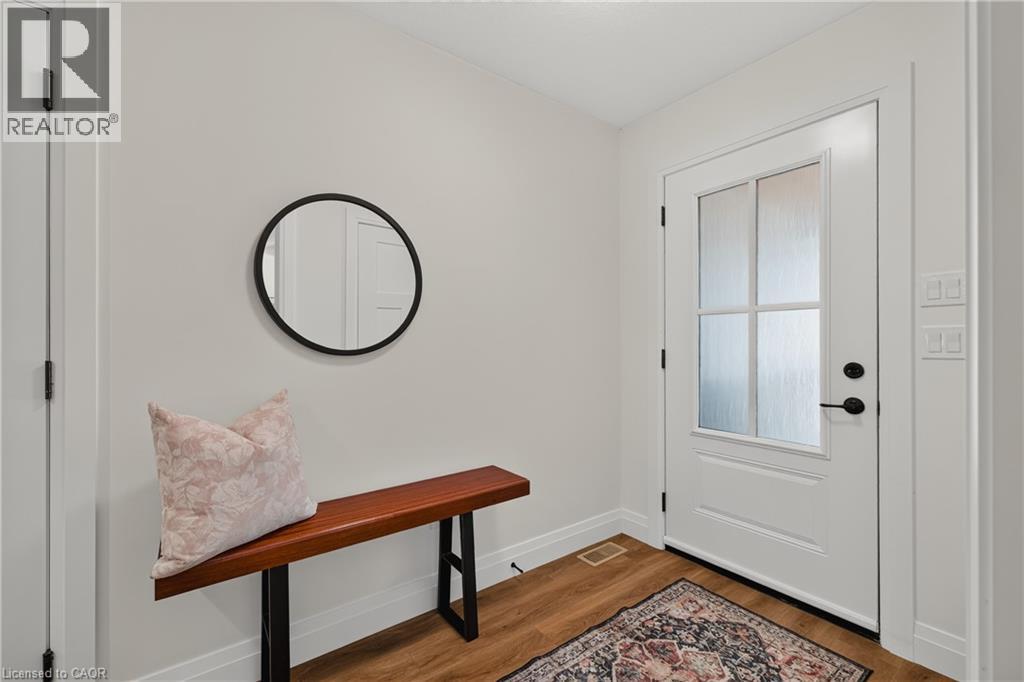 635 King Street, Palmerston, Ontario  N0G 2P0 - Photo 3 - 40873814