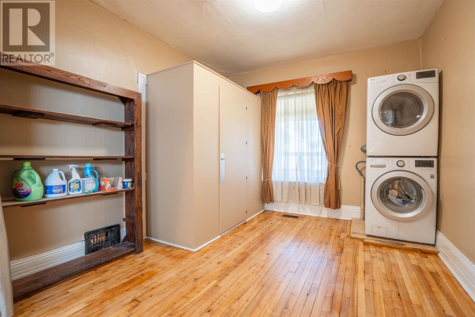 225 Beverley St, Sault Ste Marie, Ontario P6A 1S1 - Photo 6 - SM262611