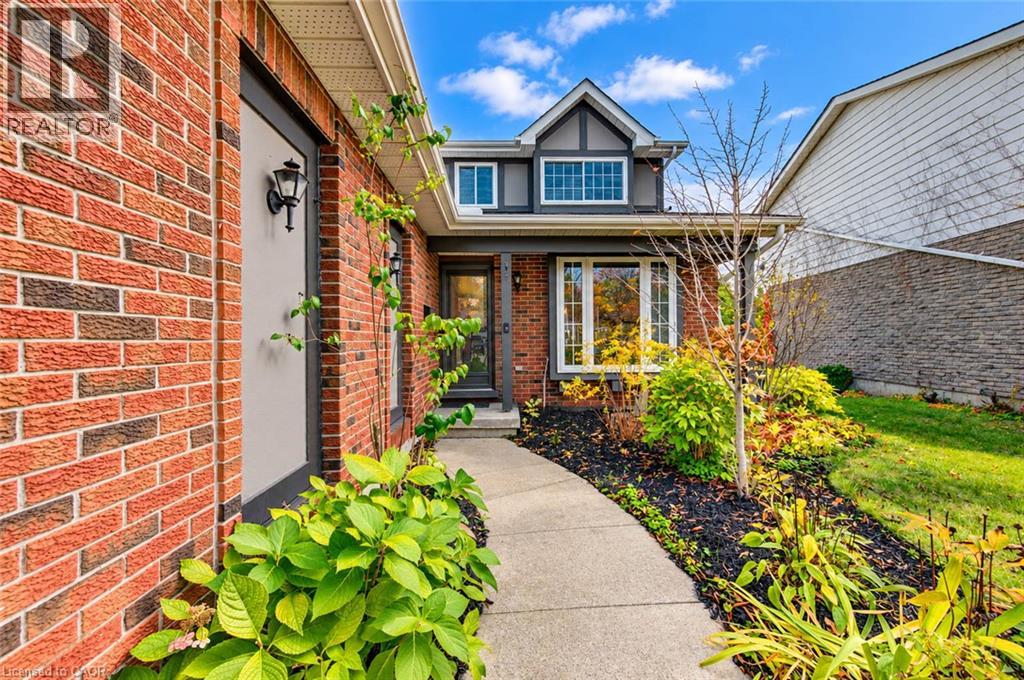 63 Winding Way, Kitchener, Ontario  N2N 1M4 - Photo 3 - 40871921
