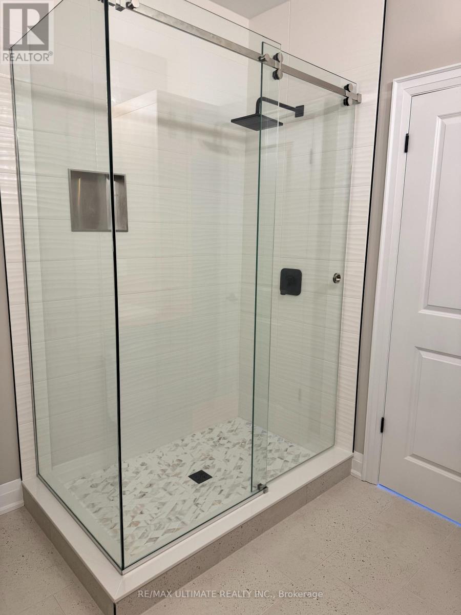 3 - 4257 Montrose Road, Niagara Falls, Ontario  L2H 1K1 - Photo 7 - X12224497