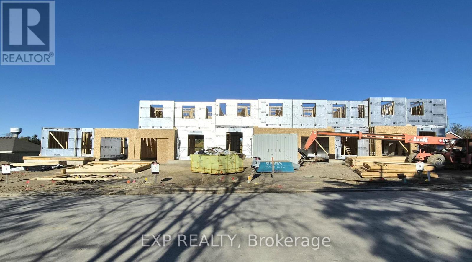 13 Anne Street W, Minto, Ontario  N0G 1Z0 - Photo 2 - X12993980
