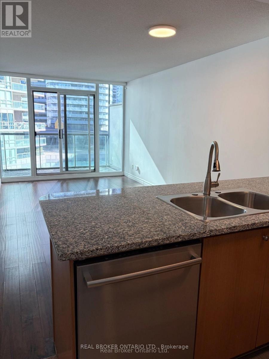 605 - 51 Lower Simcoe Street, Toronto, Ontario  M5J 3A2 - Photo 7 - C14115872
