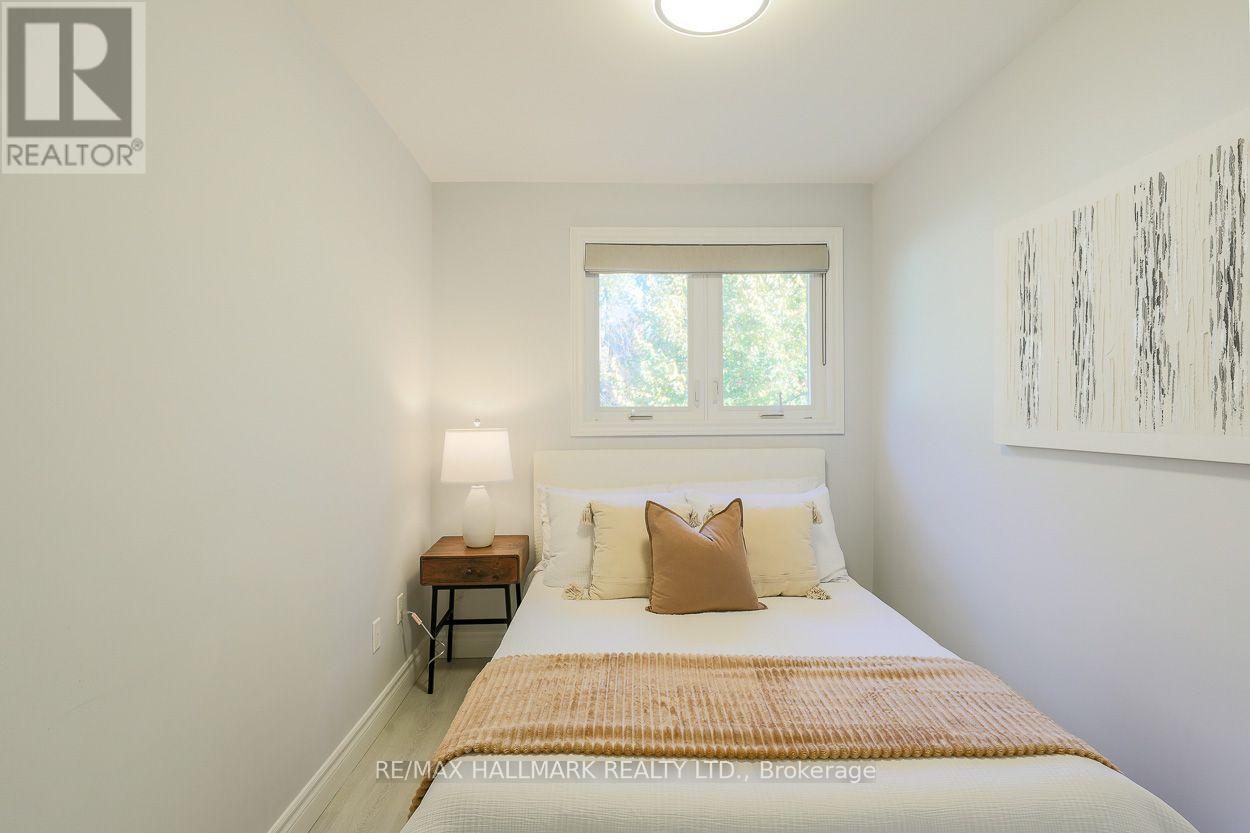 77a Badgerow Avenue, Toronto, Ontario  M4M 1V5 - Photo 24 - E14115822