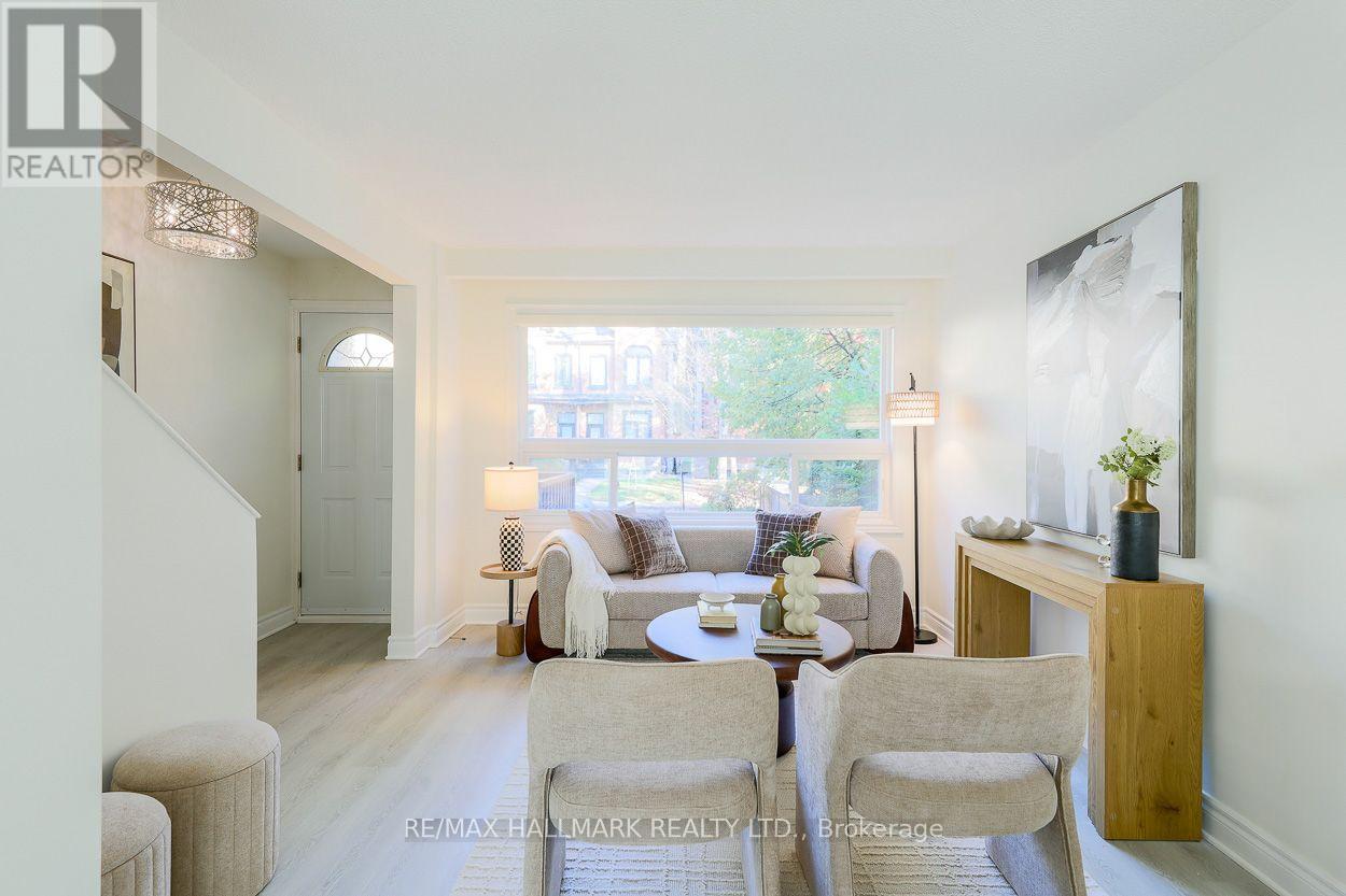 77a Badgerow Avenue, Toronto, Ontario  M4M 1V5 - Photo 3 - E14115822