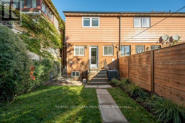 77a Badgerow Avenue, Toronto, Ontario  M4M 1V5 - Photo 38 - E14115822
