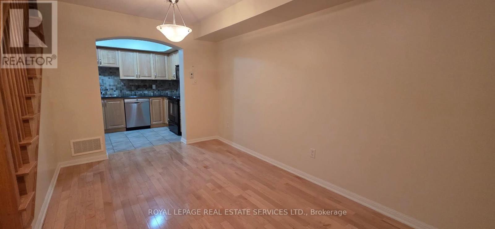 17 - 40 Mendelssohn Street, Toronto, Ontario  M1L 0G8 - Photo 4 - E14115836