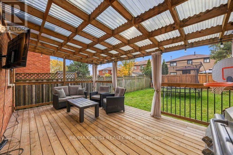 67 Woodstone Place, Whitby, Ontario  L1R 1S8 - Photo 37 - E14115918