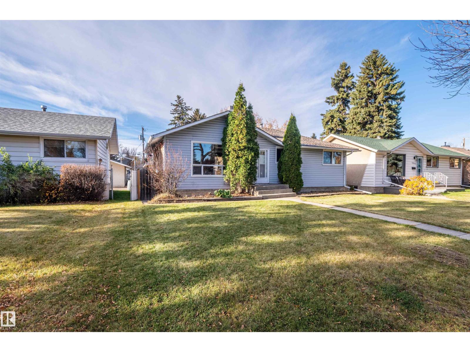 12412 134 St NW, Edmonton, Alberta  T5L 1V2 - Photo 2 - E4514268