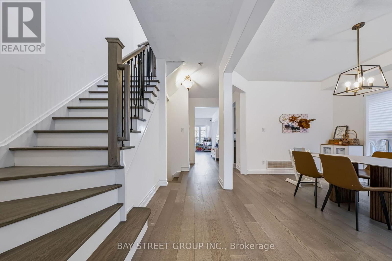 44 Trish Drive, Richmond Hill, Ontario  L4E 5C4 - Photo 5 - N14115922