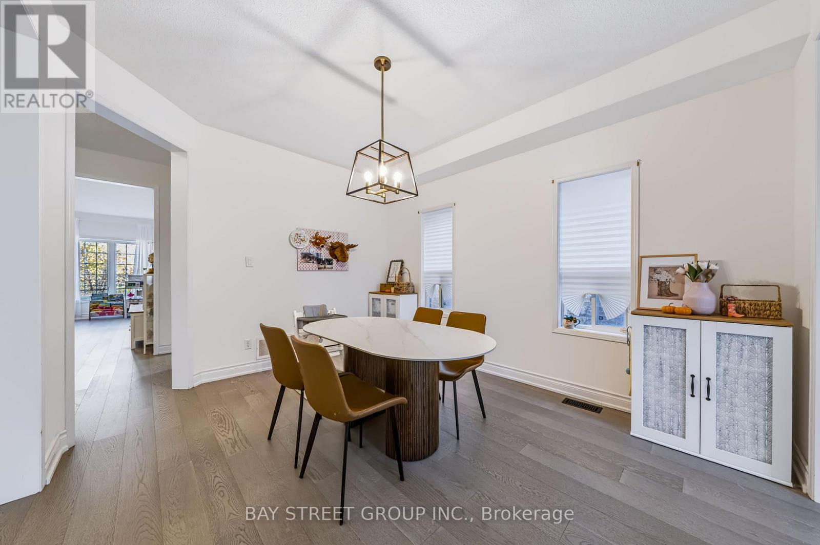 44 Trish Drive, Richmond Hill, Ontario  L4E 5C4 - Photo 6 - N14115922