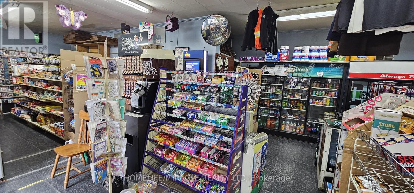 1747 Keele Street, Toronto, Ontario  M6M 3W9 - Photo 8 - W14115848