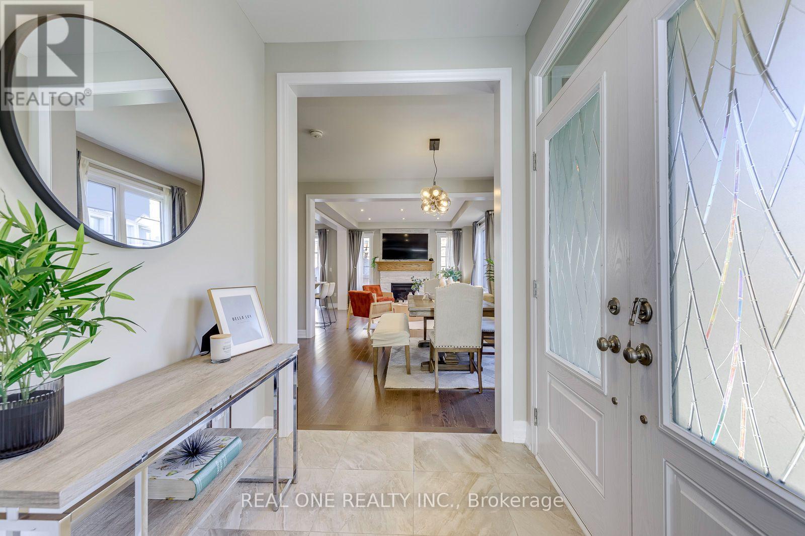 3328 Vardon Way, Oakville, Ontario  L6M 5K9 - Photo 7 - W14115864