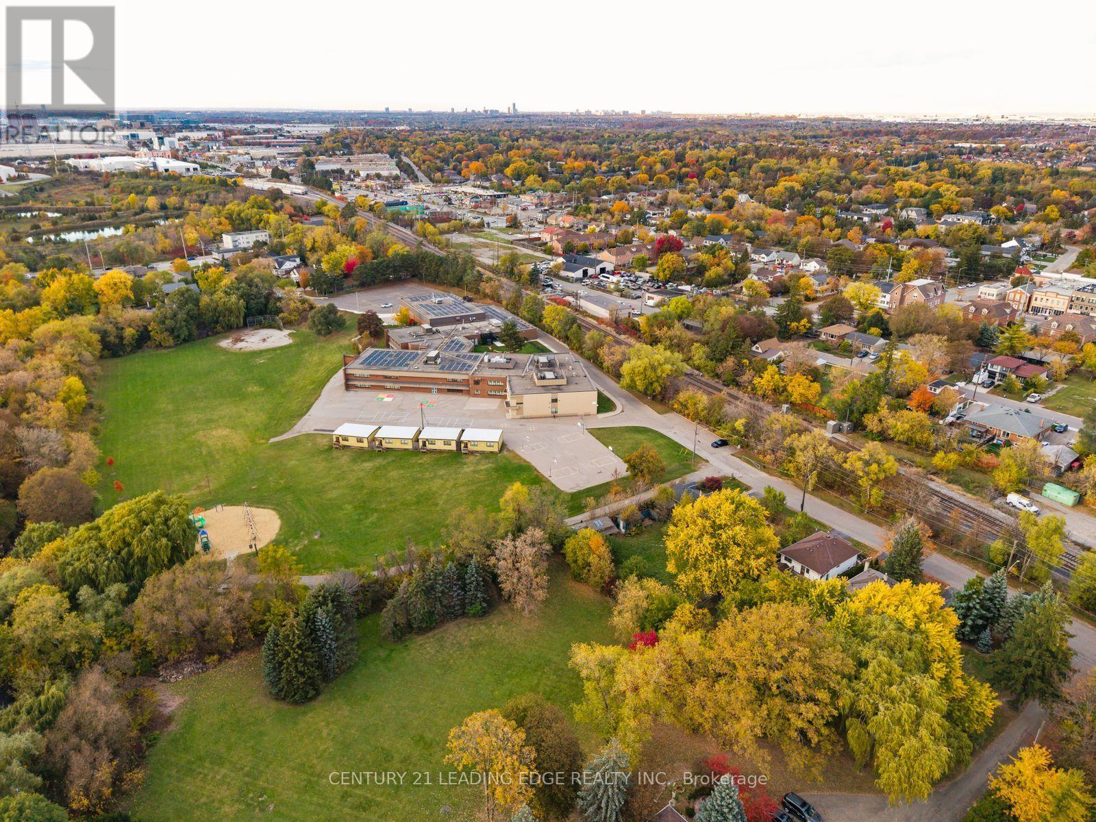 58 Rutledge Road, Mississauga, Ontario  L5M 1H4 - Photo 7 - W14115874