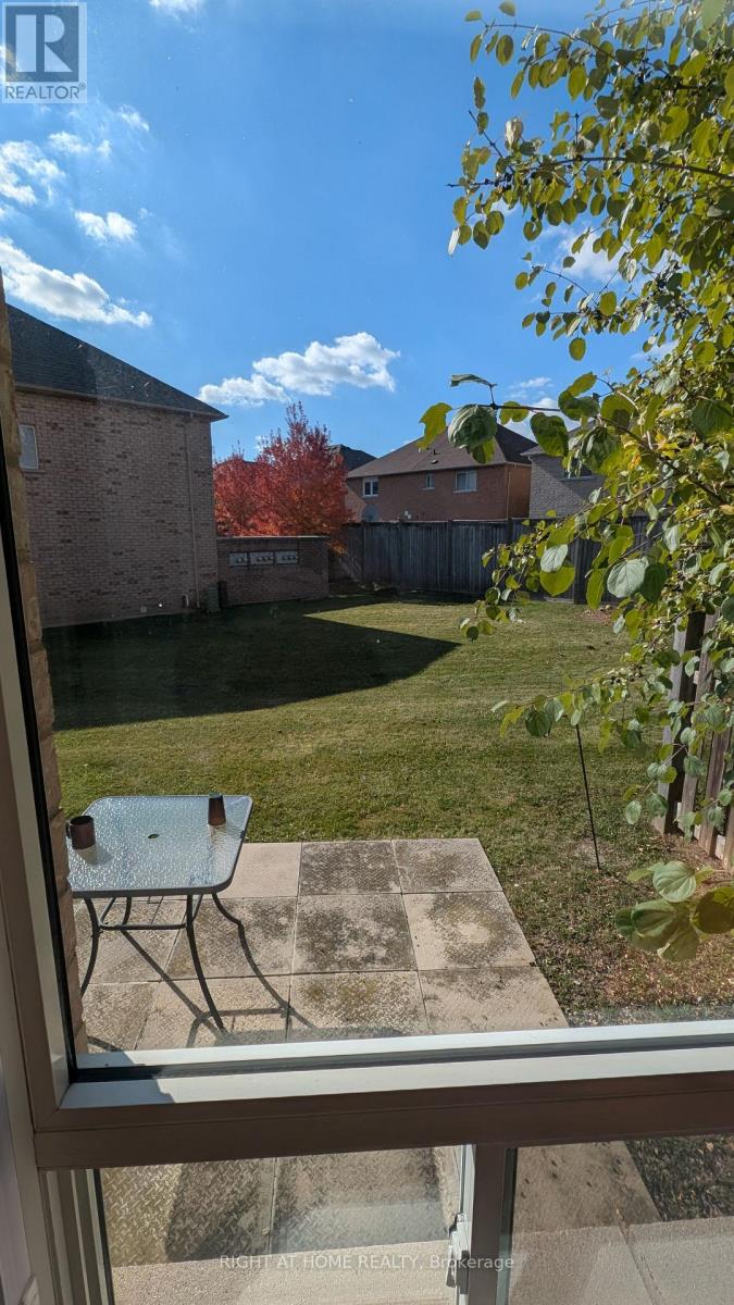 24 - 770 Othello Court, Mississauga, Ontario  L5W 1Y2 - Photo 30 - W14115892