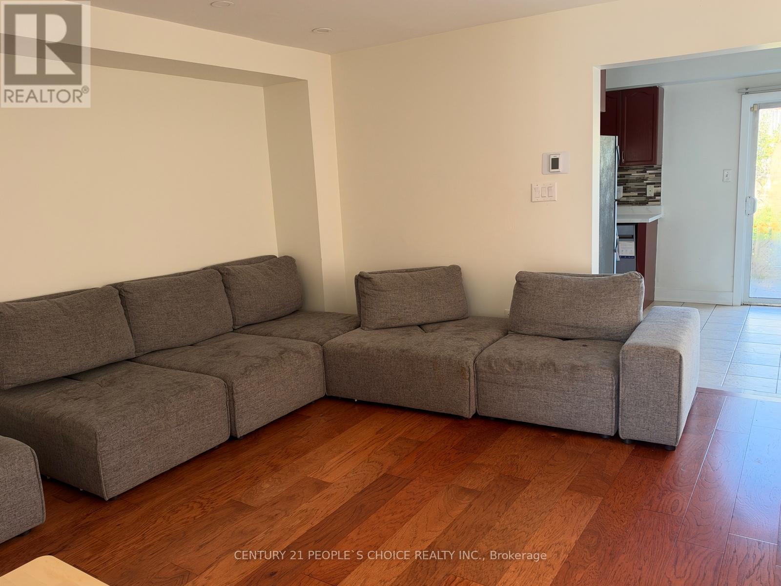 17 Corvette Court, Brampton, Ontario  L7A 2H7 - Photo 11 - W14094582