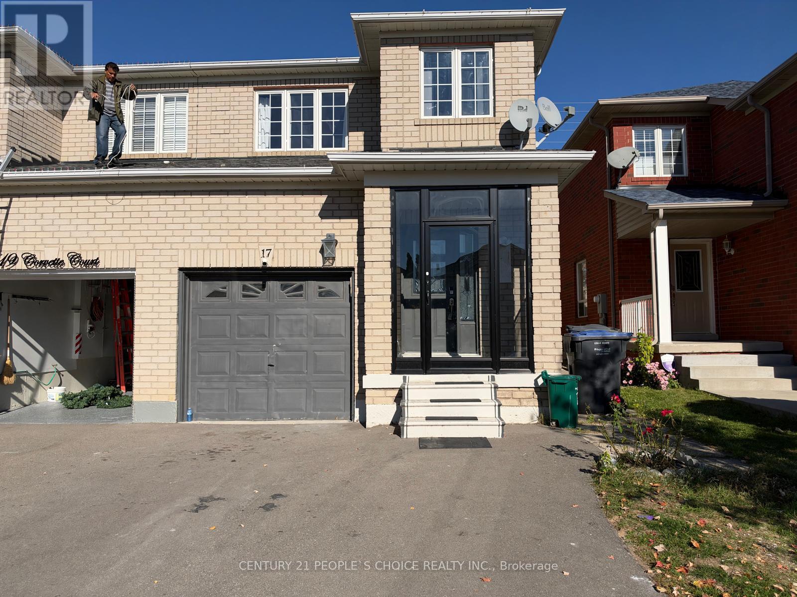 17 CORVETTE COURT, Brampton, Ontario
