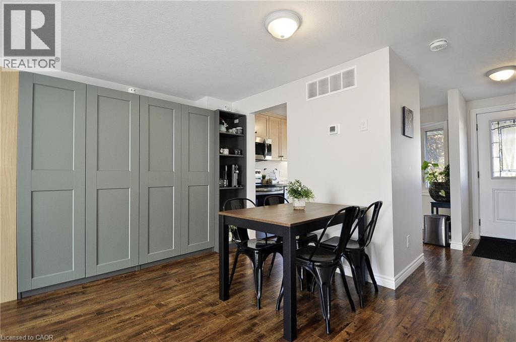 Semi-detached for sale at 23 Sacha Road, Silverheights, Cambridge, Ontario, photo 12