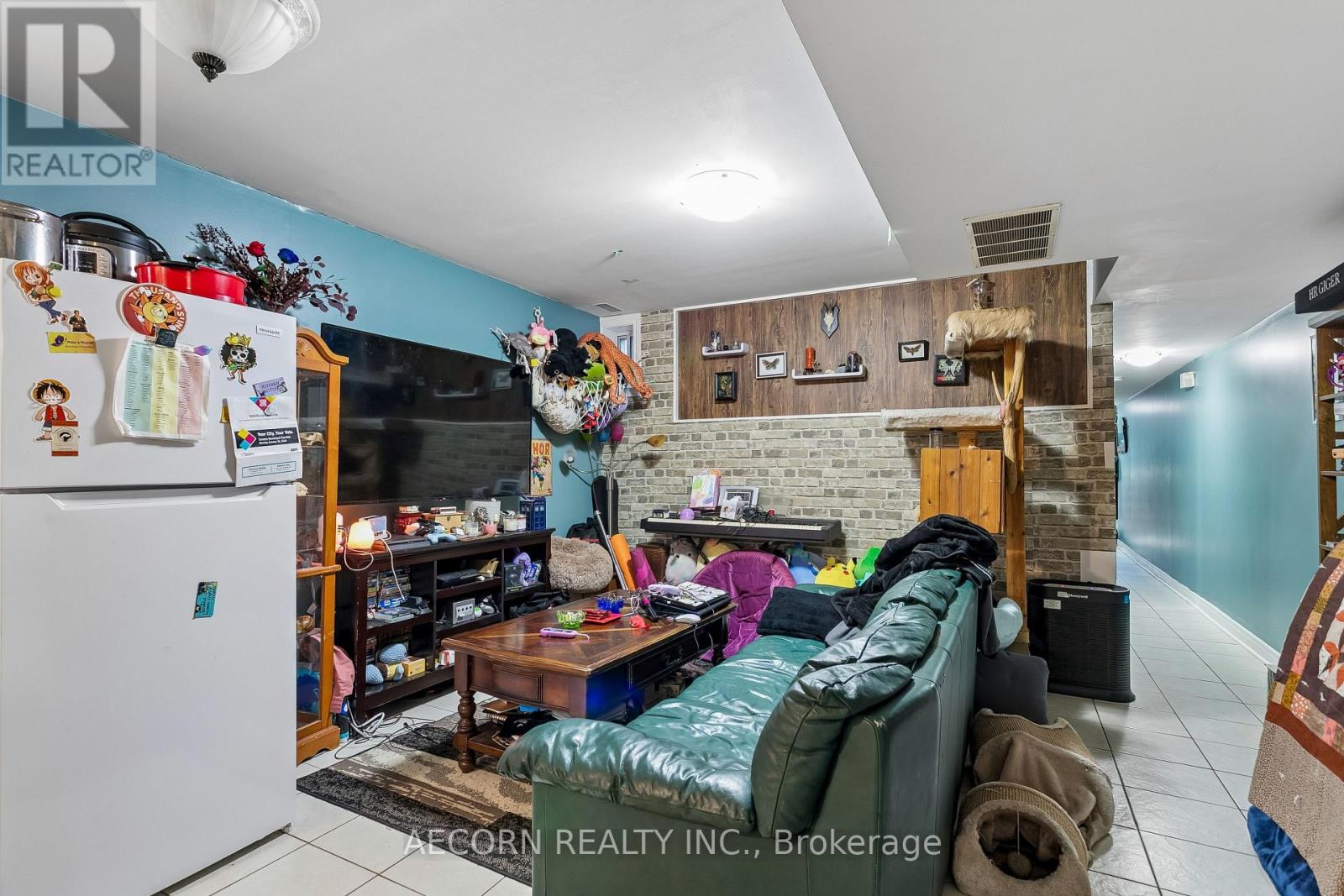 2035-2039 Danforth Avenue, Toronto, Ontario  M4C 1J8 - Photo 21 - E13886194