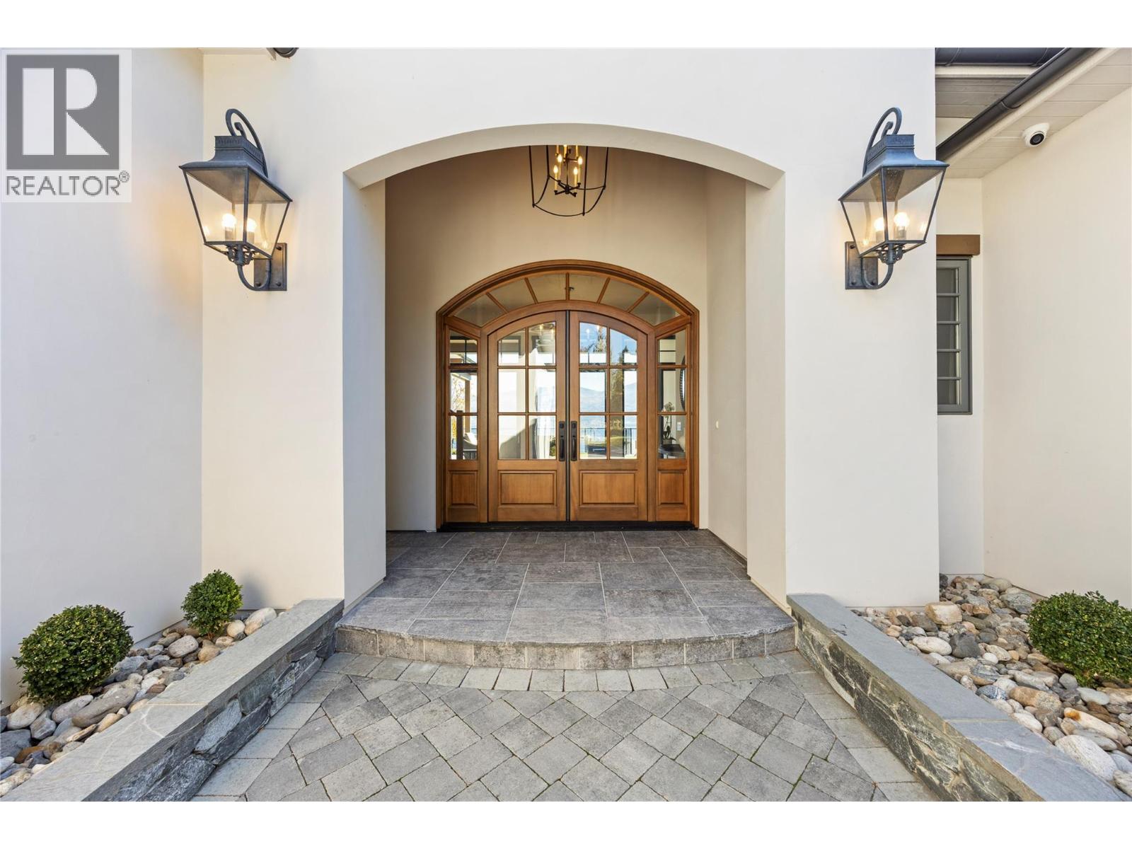 2389 George Court, West Kelowna, British Columbia  V4T 2K4 - Photo 13 - 10404432