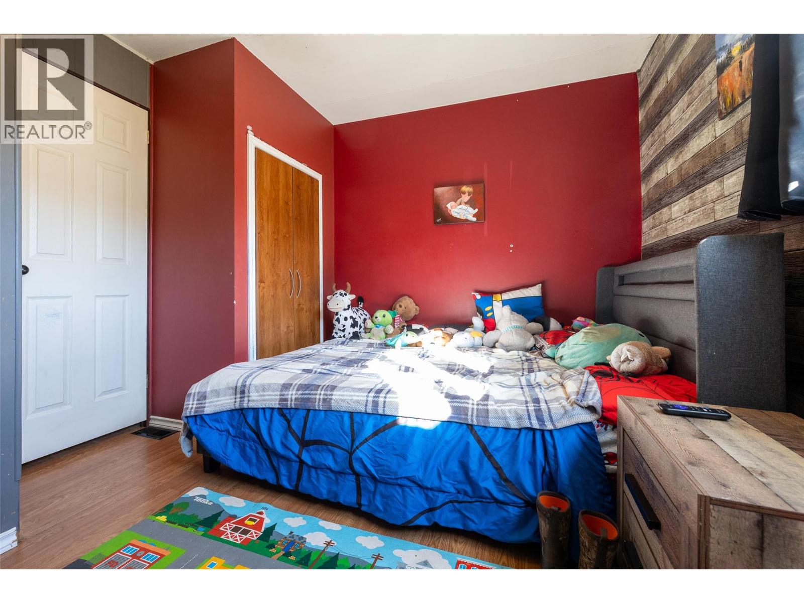 1555 Newgate Crescent Crescent, Elkford, British Columbia  V0B 1H0 - Photo 19 - 10404054
