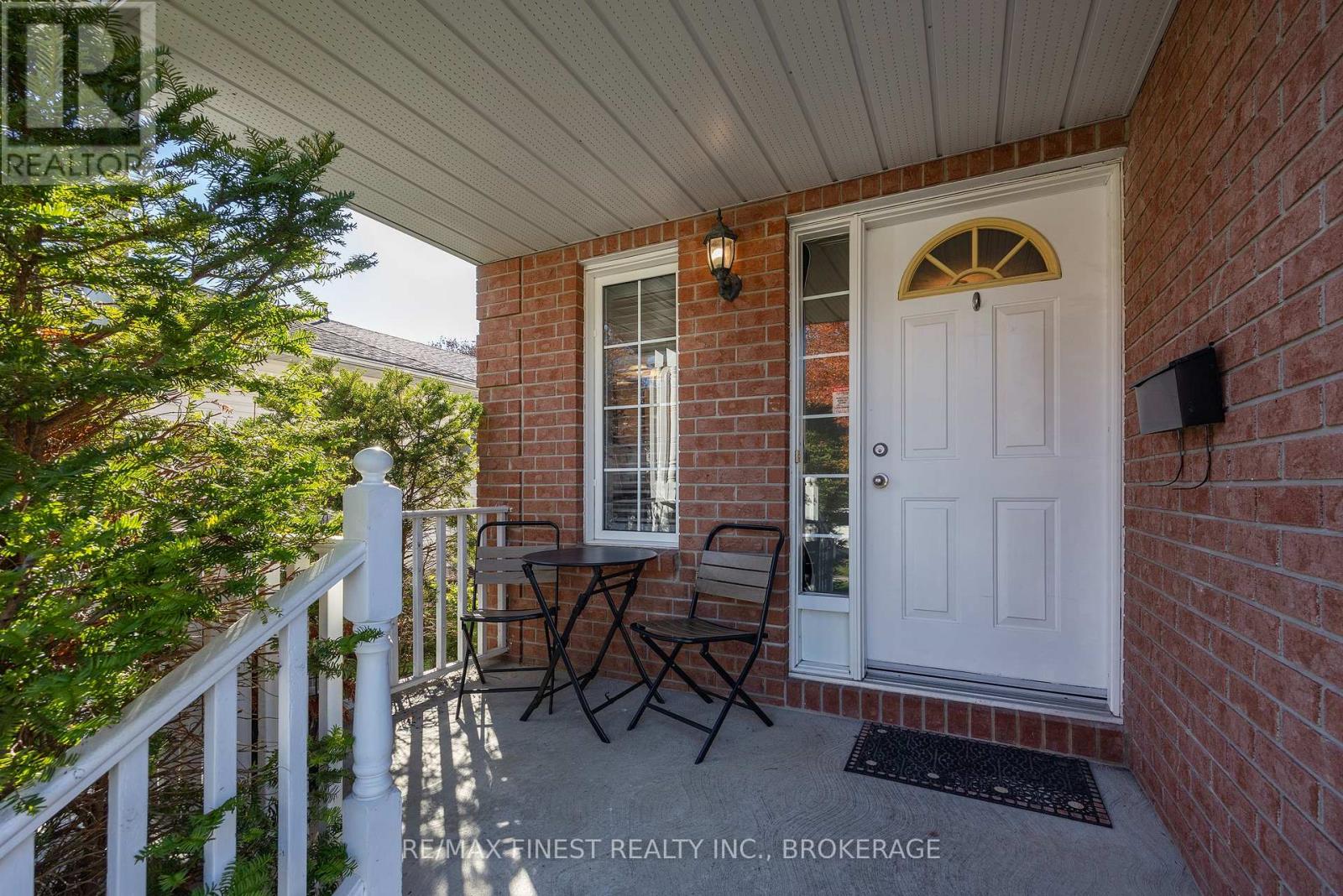 929 Lombardy Street, Kingston, Ontario  K7M 9C2 - Photo 3 - X14116122