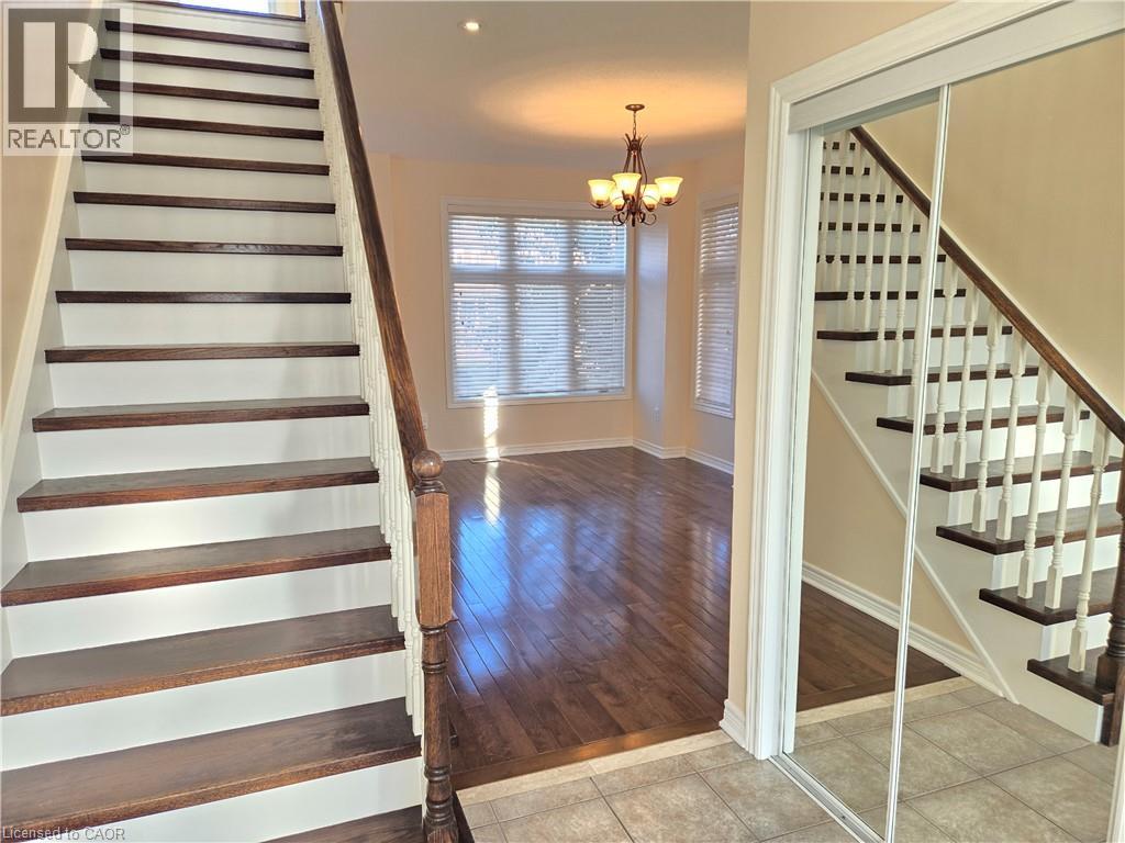 26 Helen Street, Vaughan, Ontario  L4L 3S3 - Photo 5 - 40872708