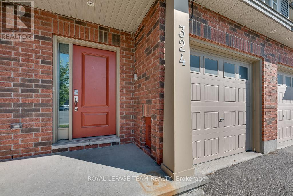 324 Fergus Crescent, Ottawa, Ontario  K2J 5S4 - Photo 2 - X14115954