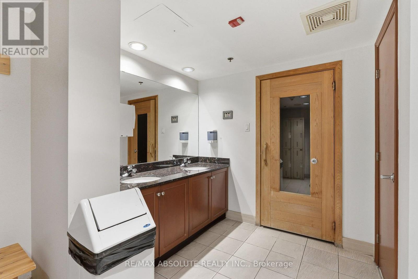 2205 - 200 Rideau Street, Ottawa, Ontario  K1N 5Y1 - Photo 28 - X14116074