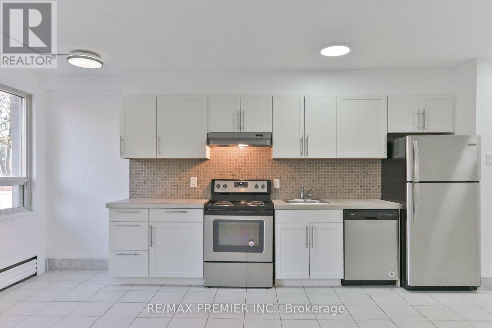 102 - 10 Ellison Avenue, Toronto, Ontario  M3H 2J6 - Photo 5 - C14108286