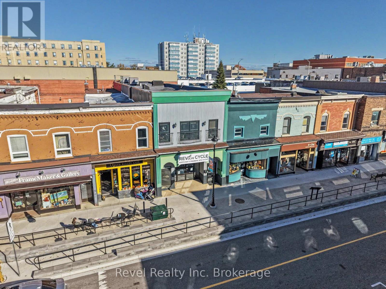 160 Main Street W, North Bay, Ontario  P1B 2T5 - Photo 2 - X14116056