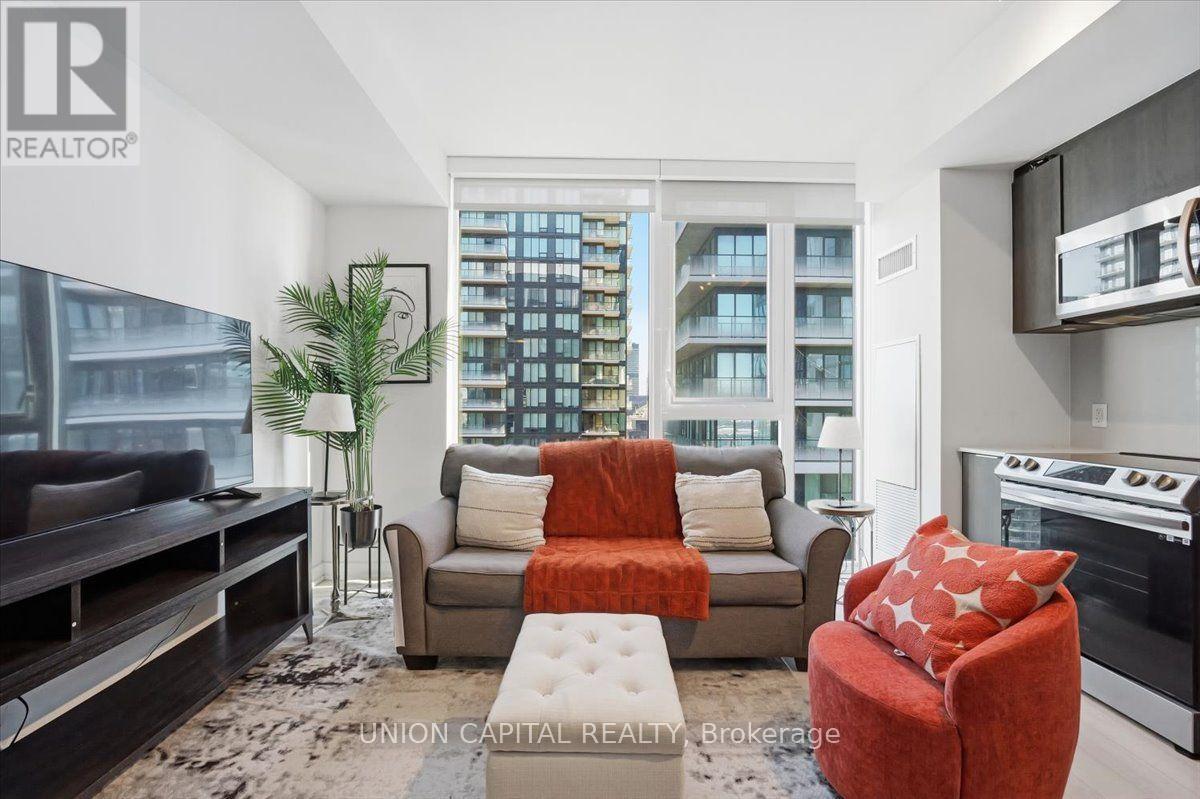 3507 - 357 King Street W, Toronto, Ontario  M5V 0S7 - Photo 3 - C14115938