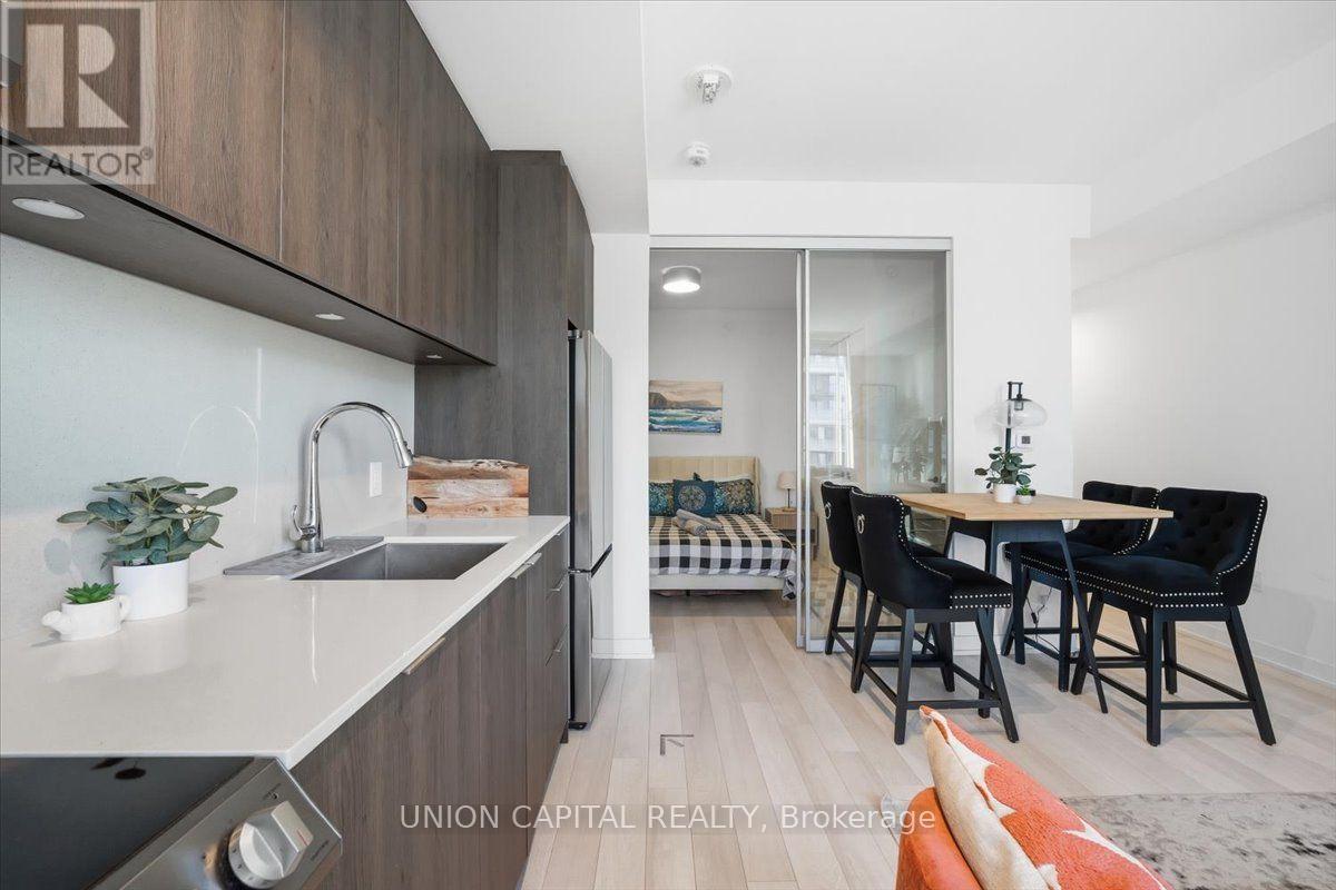 3507 - 357 King Street W, Toronto, Ontario  M5V 0S7 - Photo 6 - C14115938
