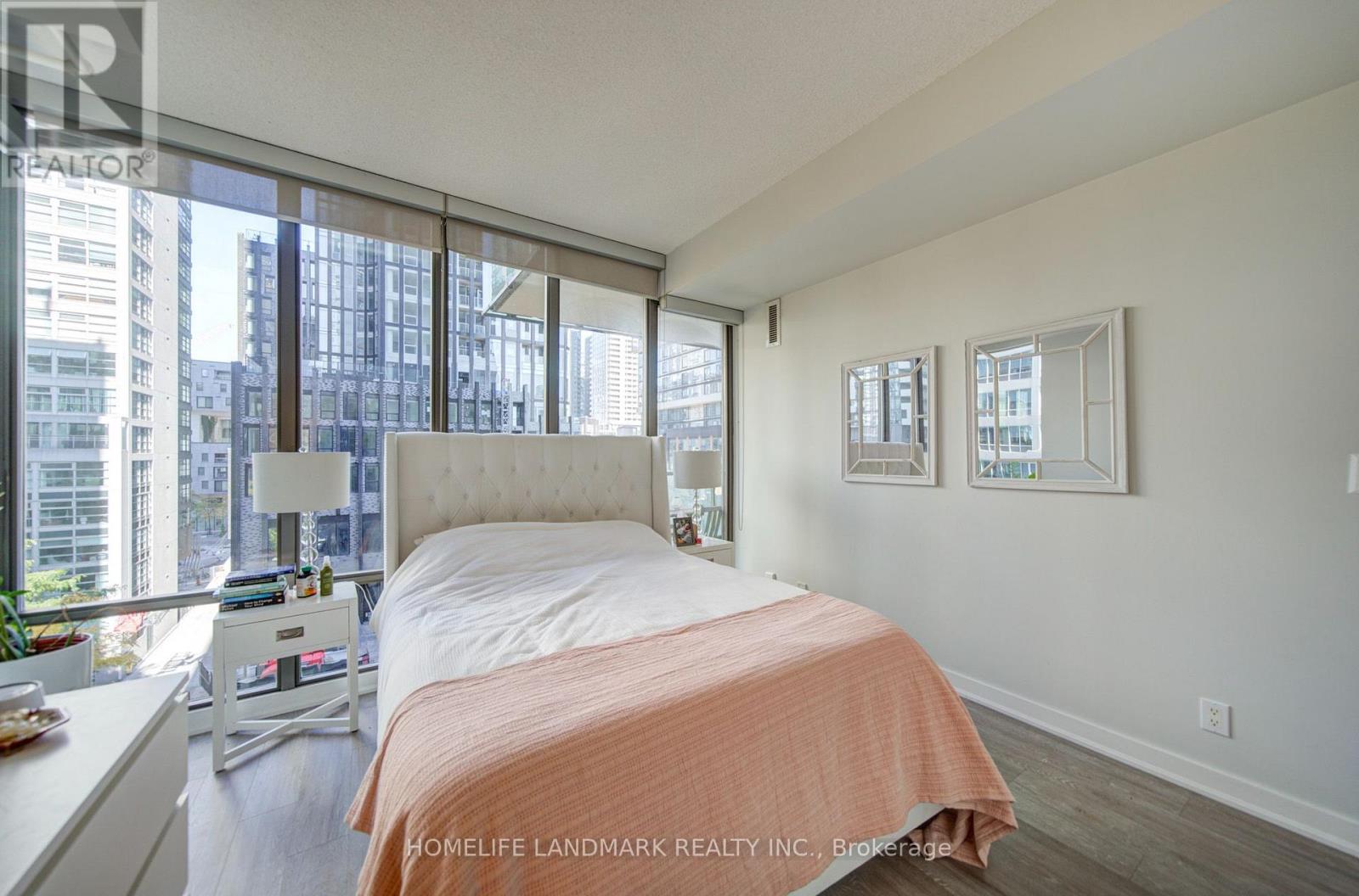 604 - 33 Lombard Street, Toronto, Ontario  M5C 3H8 - Photo 21 - C14116104