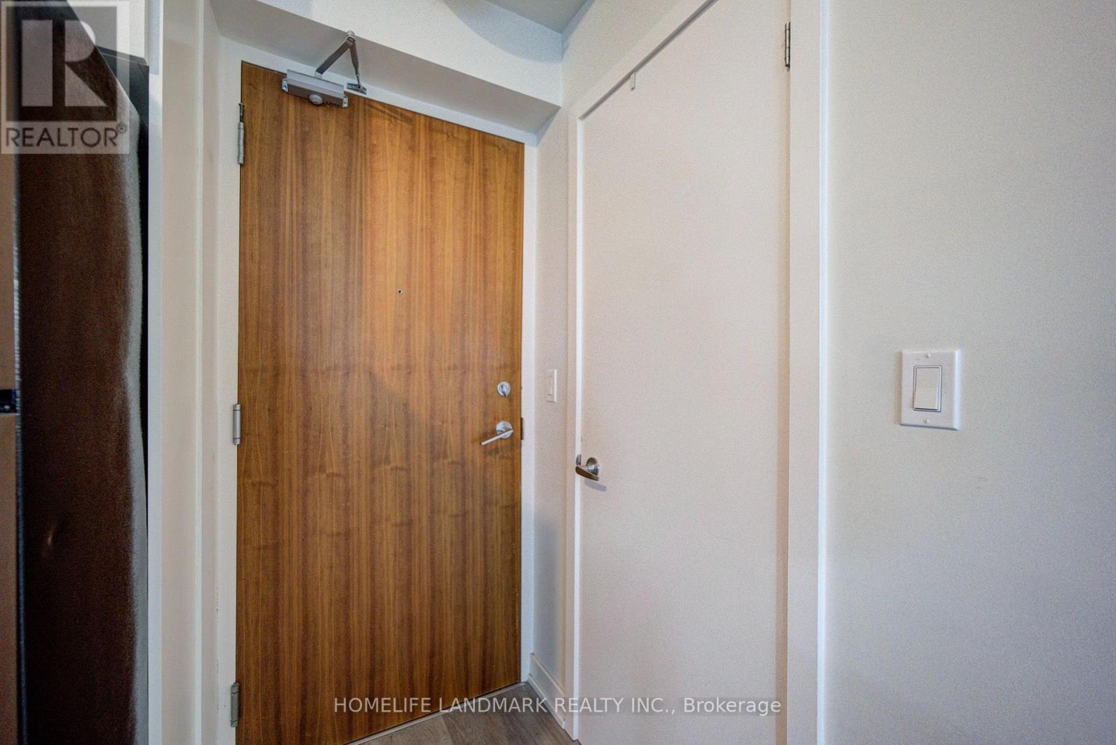 604 - 33 Lombard Street, Toronto, Ontario  M5C 3H8 - Photo 37 - C14116104