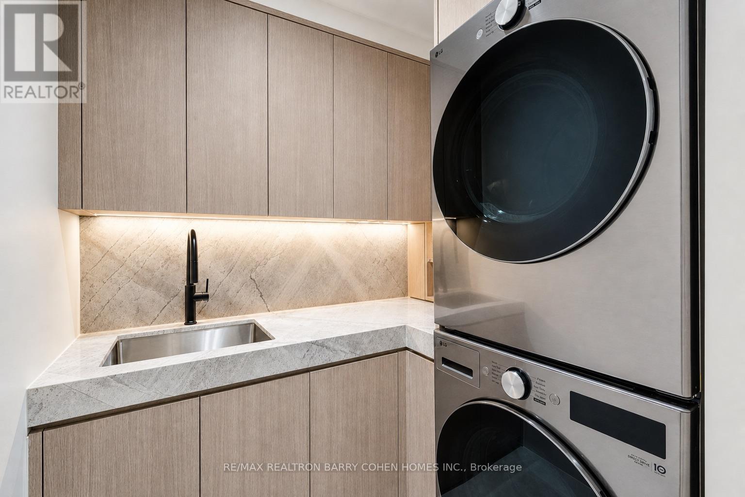 35 Felbrigg Avenue, Toronto, Ontario  M5M 2L8 - Photo 32 - C14116146