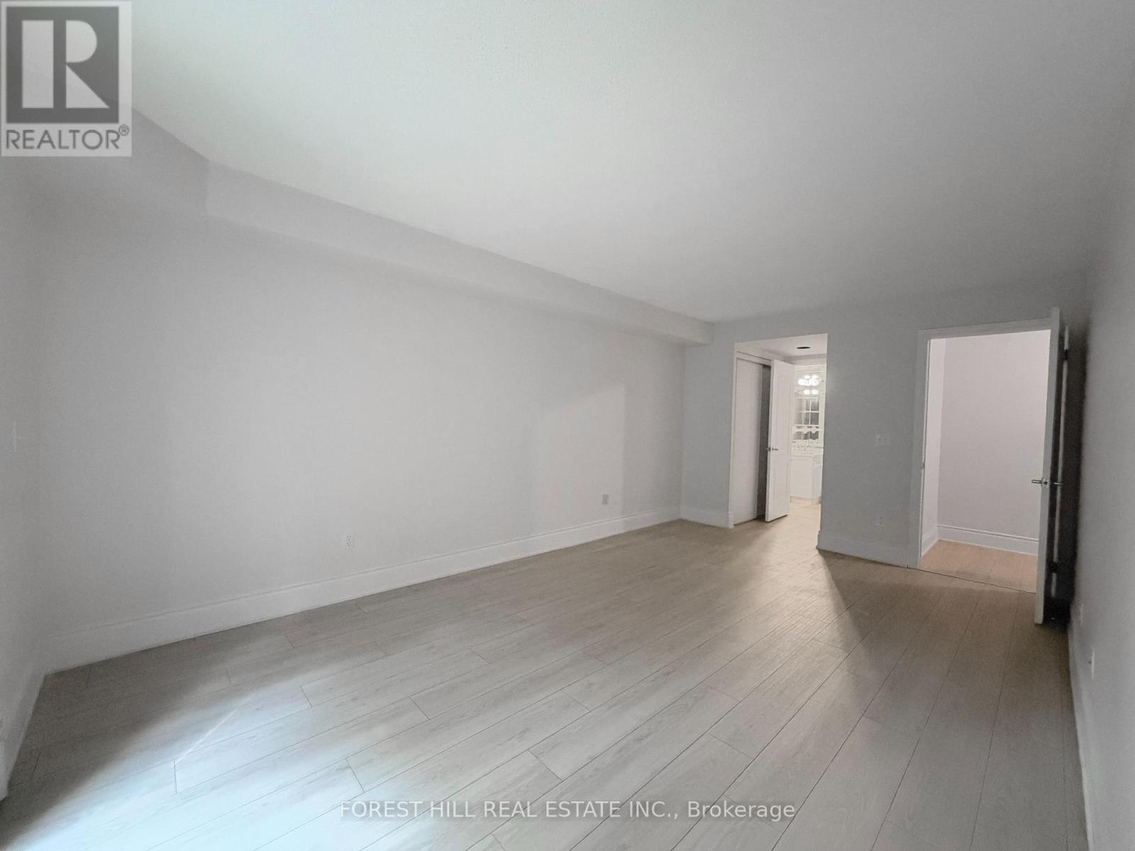 205 - 75 York Mills Road, Toronto, Ontario  M5P 2E7 - Photo 14 - C14116164