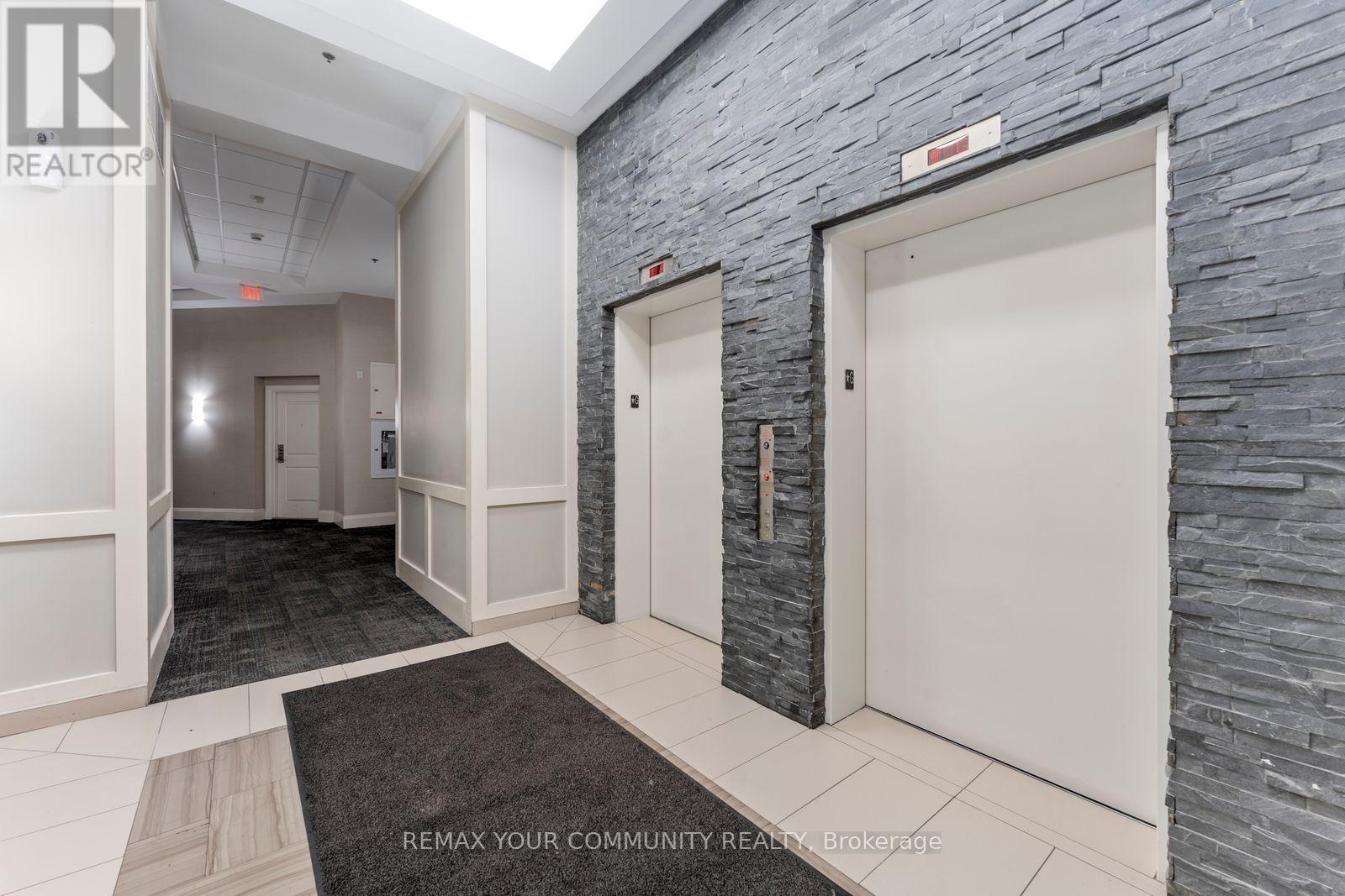 702 - 24 Woodstream Boulevard, Vaughan, Ontario  L4L 8C4 - Photo 4 - N14116088