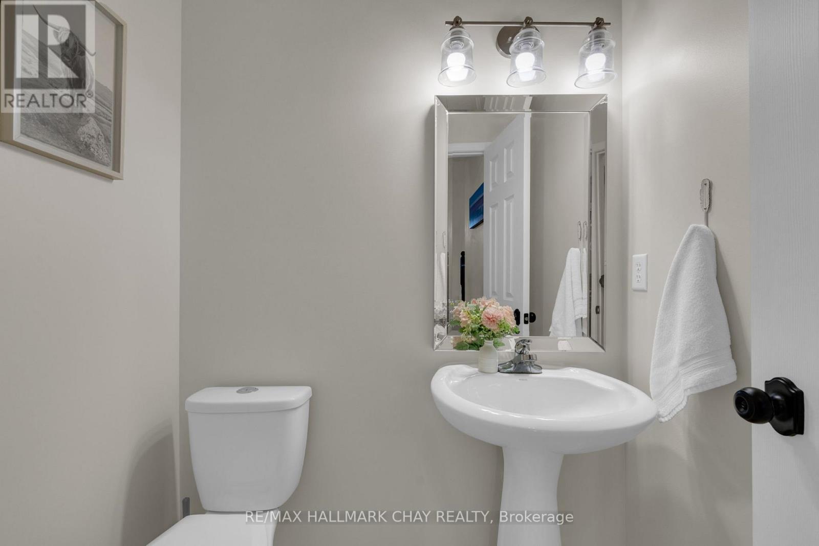 115 Winchester Terrace, Barrie, Ontario  L4M 0B3 - Photo 7 - S14116152