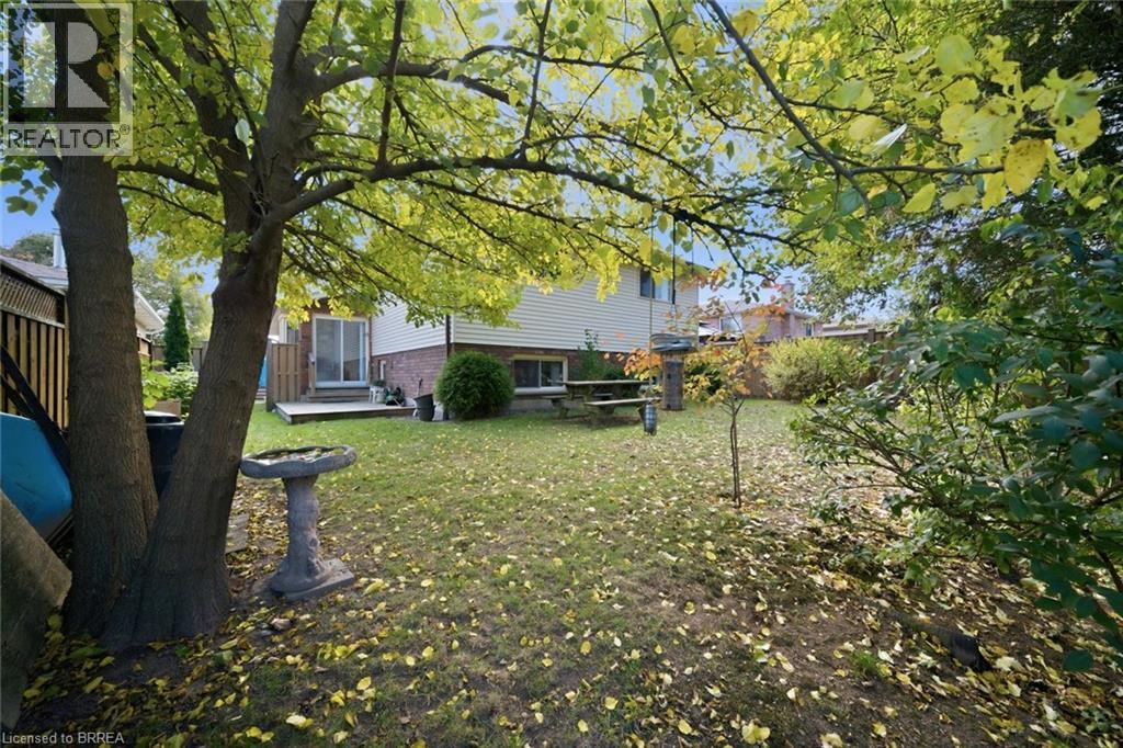 12 Spartan Drive, Brantford, Ontario  N3R 6C7 - Photo 32 - 40872812
