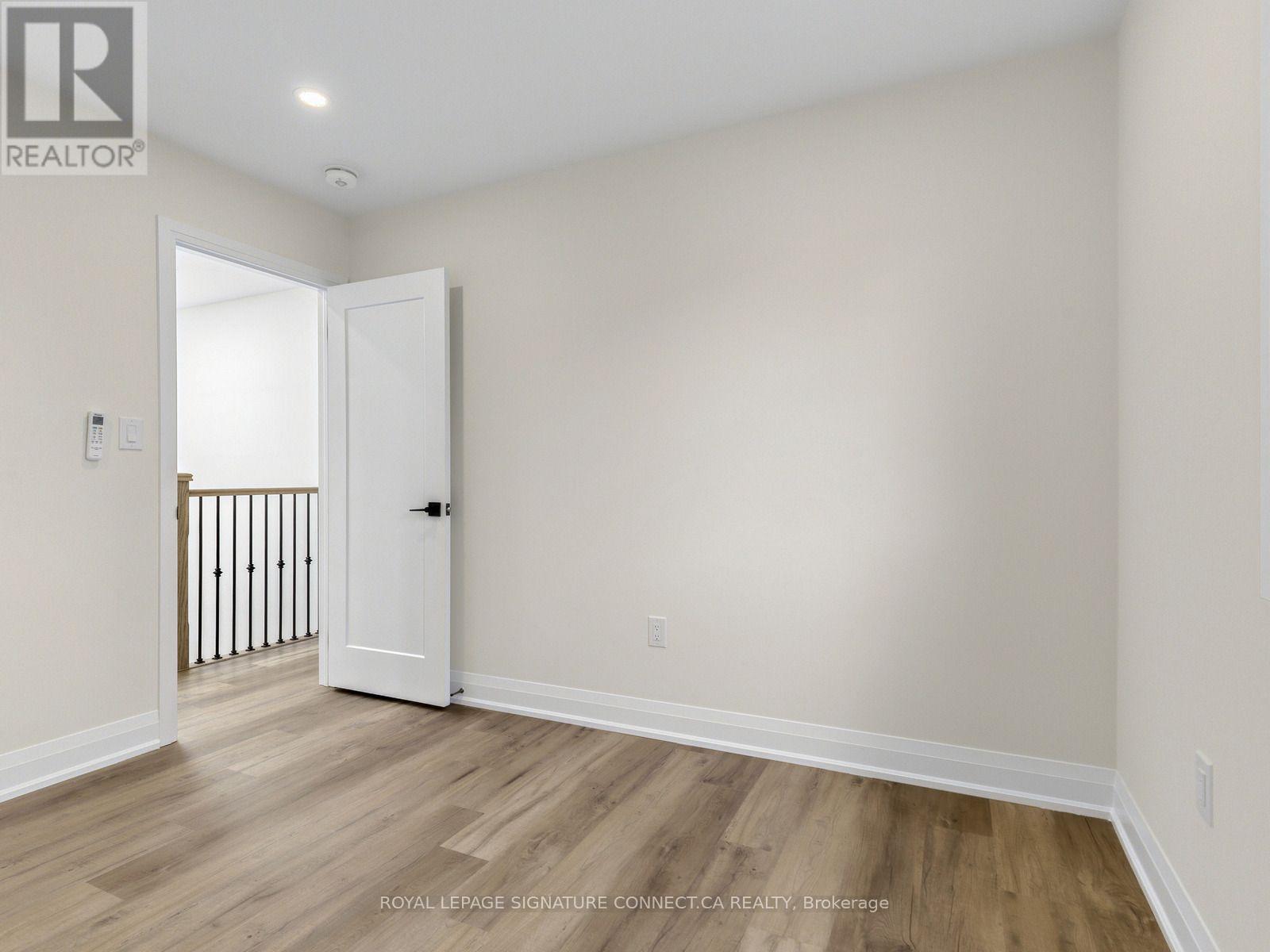 Gsuite - 30 Snider Avenue, Toronto, Ontario  M6E 4R9 - Photo 17 - W14115974