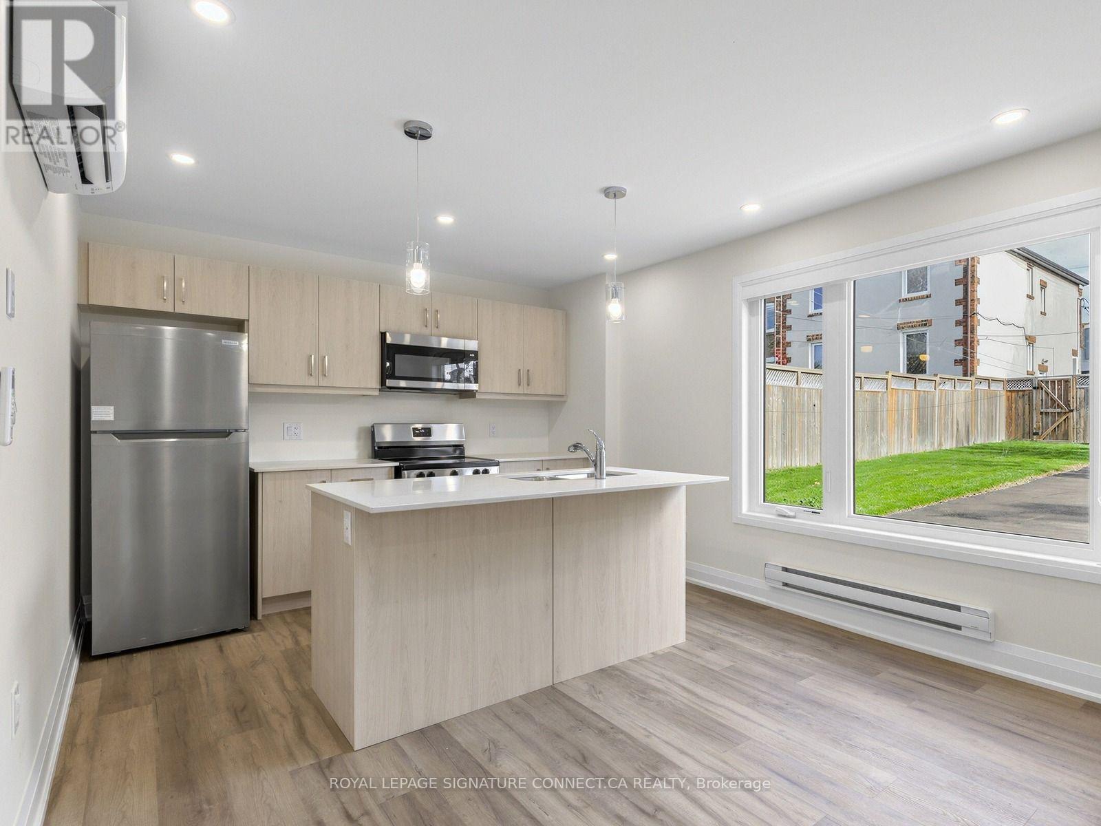 Gsuite - 30 Snider Avenue, Toronto, Ontario  M6E 4R9 - Photo 8 - W14115974