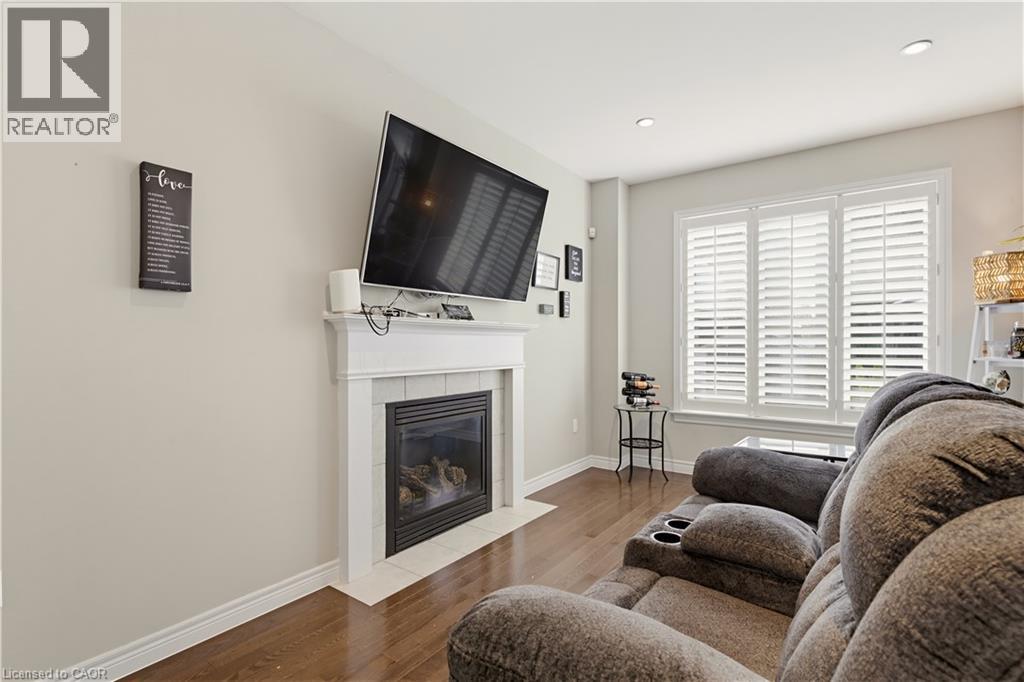 58 Summerberry Way, Hamilton, Ontario  L9B 0G2 - Photo 12 - 40873905