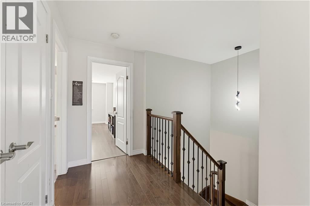 58 Summerberry Way, Hamilton, Ontario  L9B 0G2 - Photo 22 - 40873905
